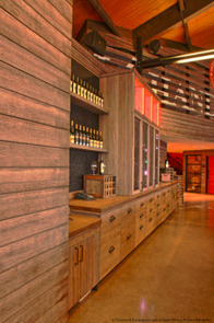 14 Hands Winery - Tasting Bar