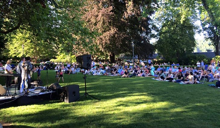 Chateau Front Lawn