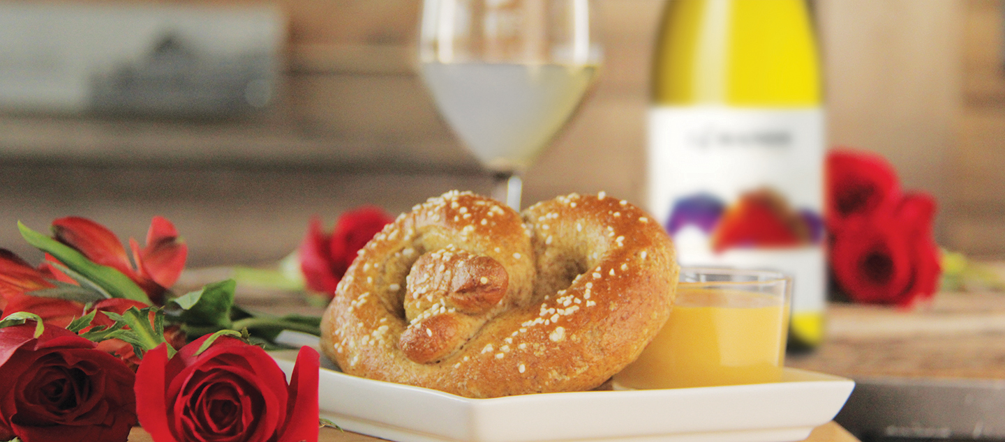 14 HANDS DERBY PARTY PRETZELS
